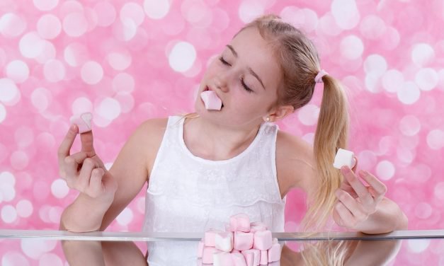 Overgewicht bij kinderen: Ouders weten niet hoeveel suiker hun kind eet