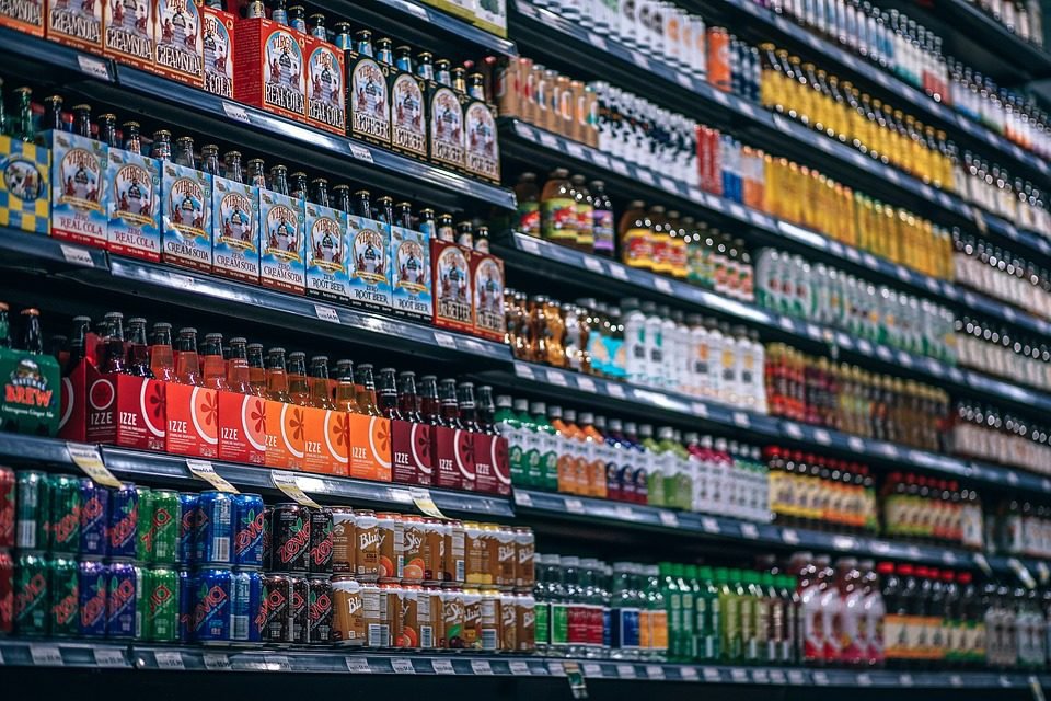 Bronwater en suikervrije dranken goedkoper